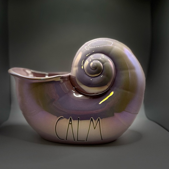 NWT Rae Dunn Calm Ceramic Shell with Luster Finish - Picture 3 of 9
